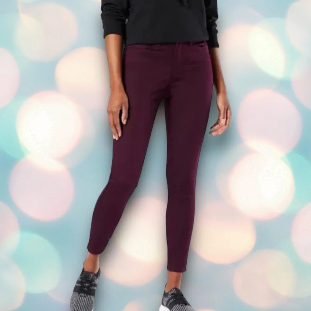 Levi’s Plus Size Women’s Purple Burgundy High Rise Super Skinny Jeans Size 18 - Picture 1 of 8